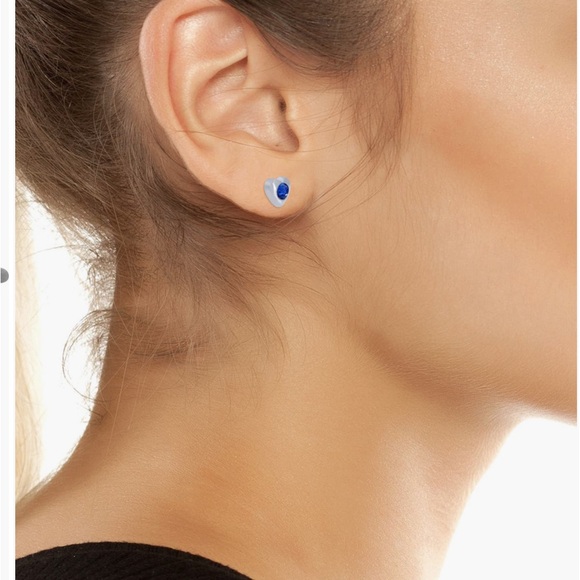 Kurt Geiger London Blue Heart Silver Stud Earrings NWT - Picture 4 of 5